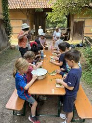 Vorschaubild Kochen mit Kräutern.jpg